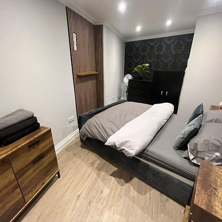 Westhill Road Apartment บอร์นมัธ ภายนอก รูปภาพ