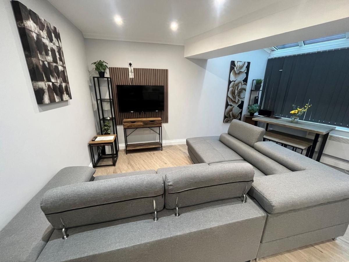 Westhill Road Apartment บอร์นมัธ ภายนอก รูปภาพ