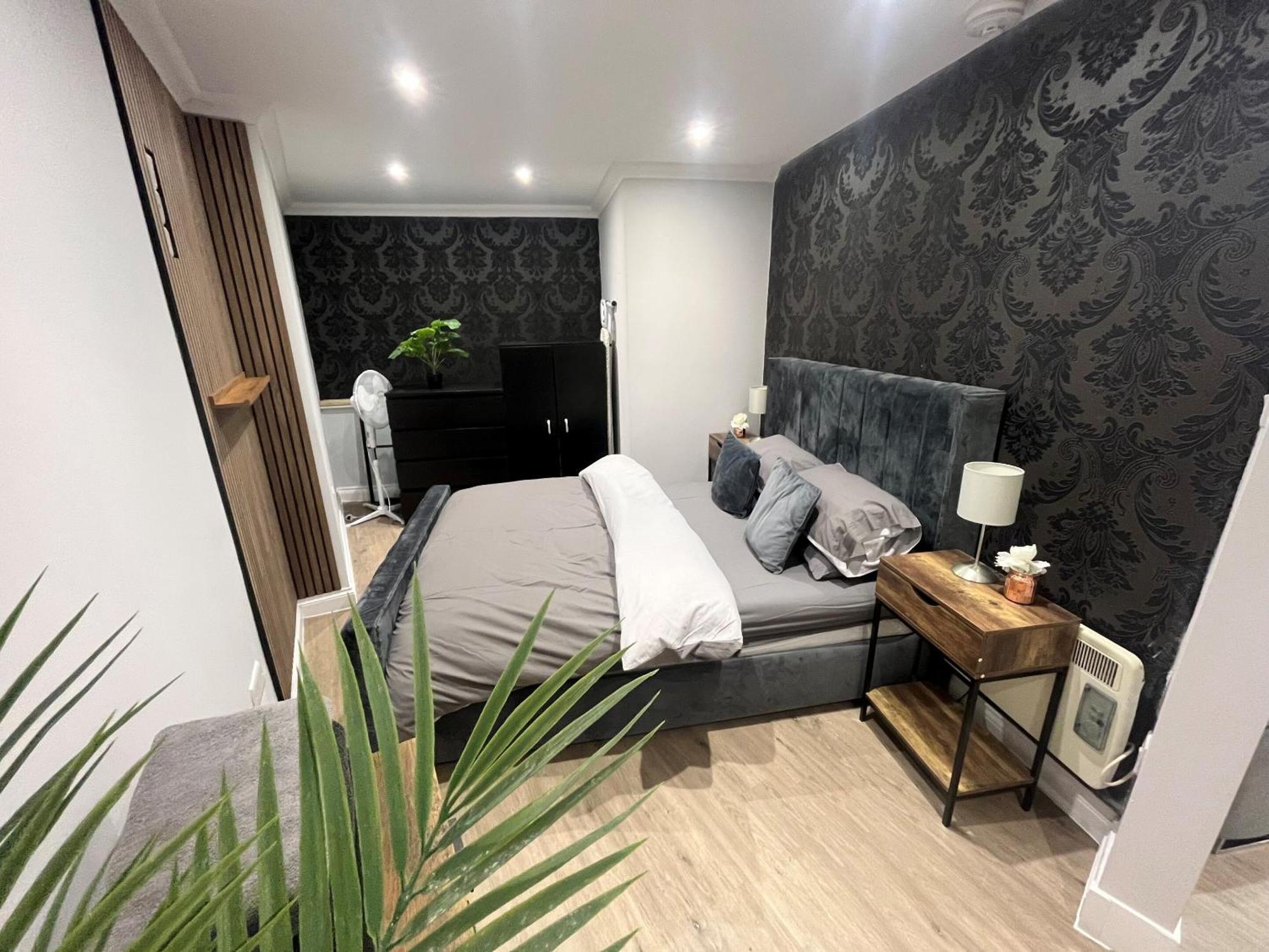 Westhill Road Apartment บอร์นมัธ ภายนอก รูปภาพ